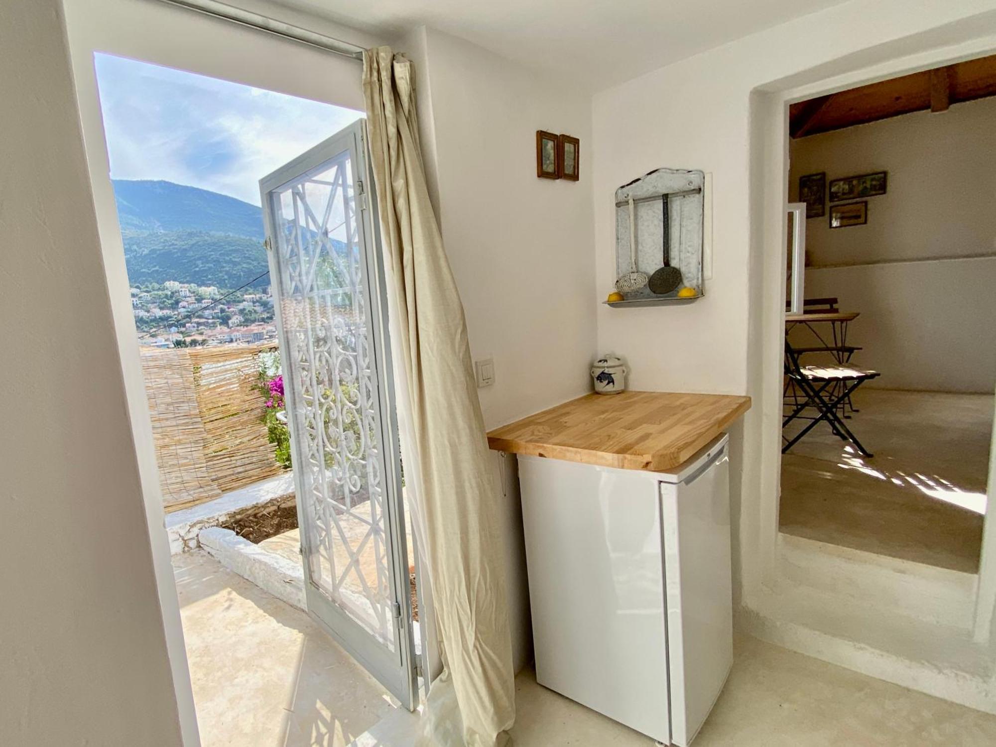 Stylish Vathy Studio With Sea View Exterior photo